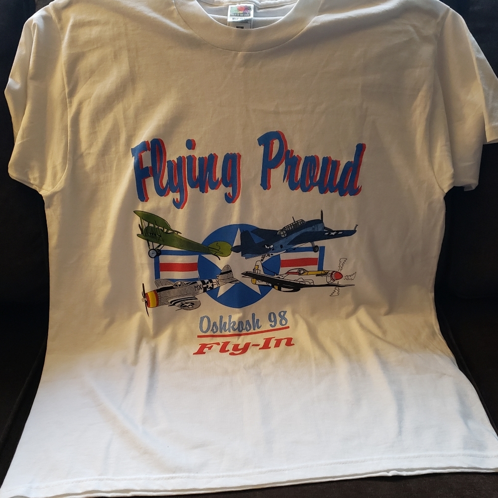 Flying Proud Vintage T-shirt XL